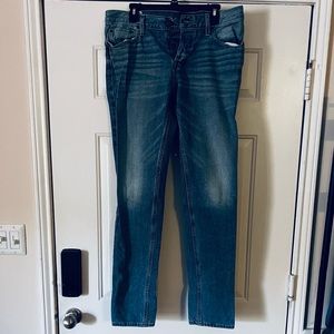 Hollister Jean, Size: 34x34, Style: Classic Taper